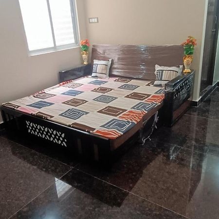 Ruqaiyah Manzil Hotell Hyderabad Exteriör bild