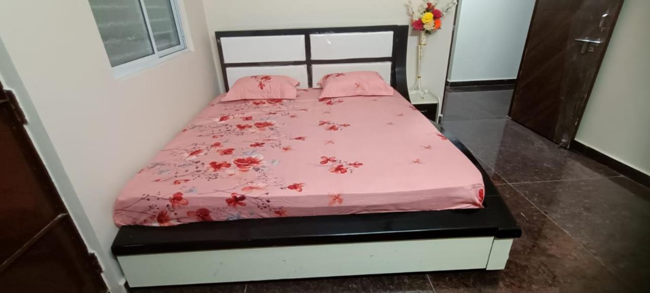 Ruqaiyah Manzil Hotell Hyderabad Exteriör bild
